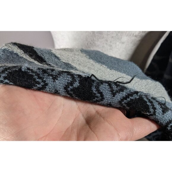 Blizzard Diablo Gothic Black And Grey Officially Licensed Reversible Scarf - Picture 12 of 16